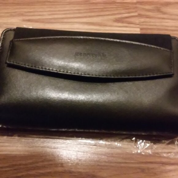 Buxton Wallet Black 6 Pockets Card Holder Checkbook Holder ID Tag 7" x 4" New - Picture 1 of 5